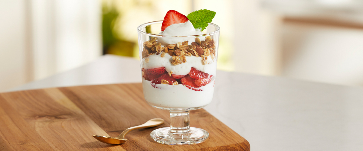 Parfait aux fraises et granola